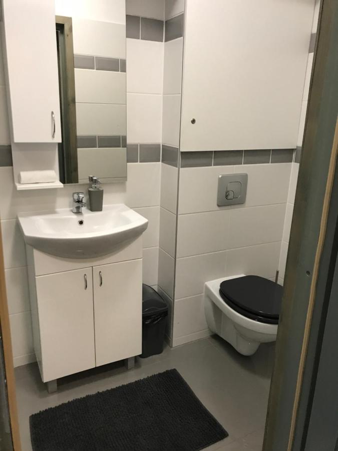 Tisza Gyongye Apartmanhaz Appartement Szeged Buitenkant foto