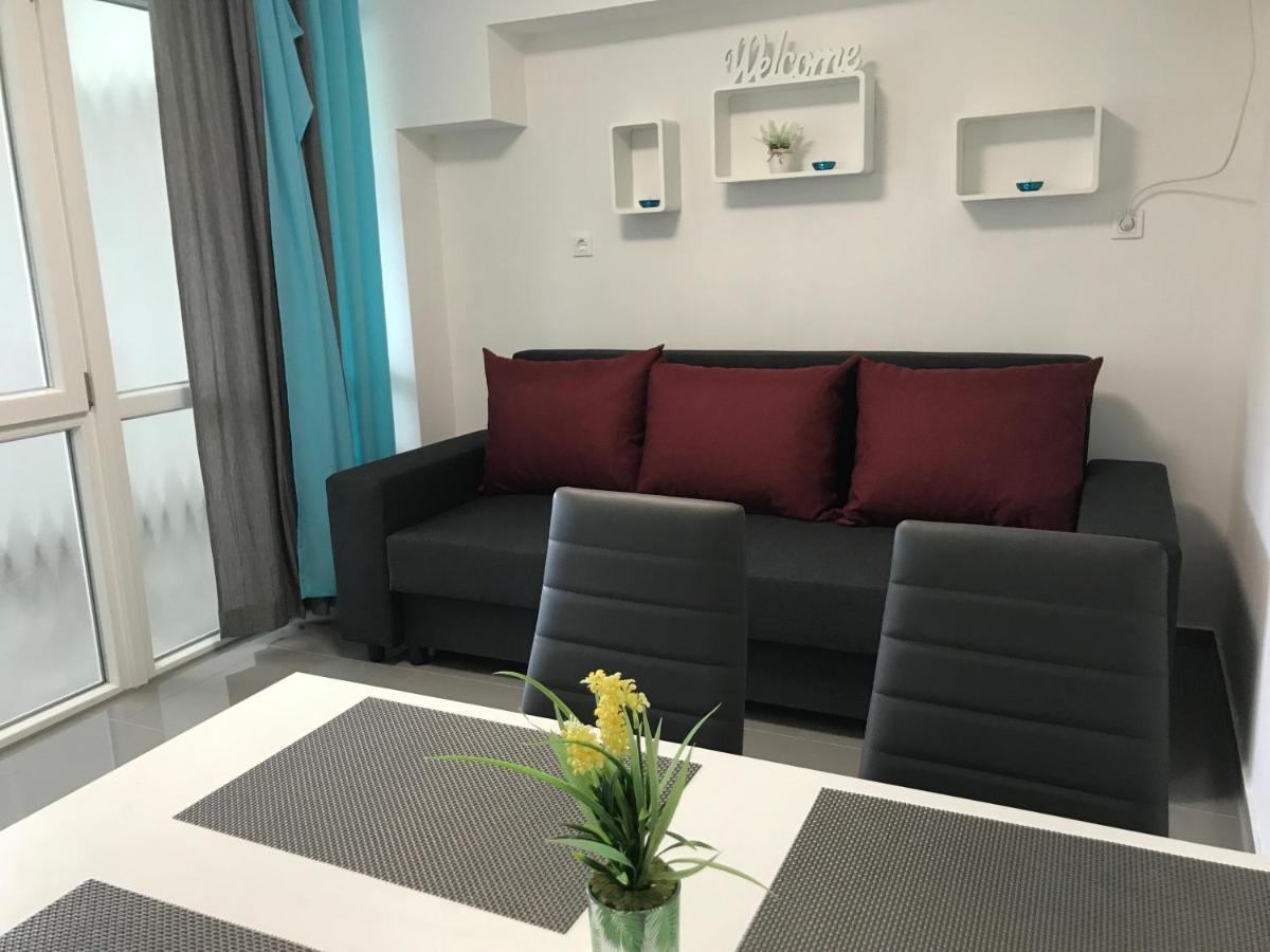 Tisza Gyongye Apartmanhaz Appartement Szeged Buitenkant foto