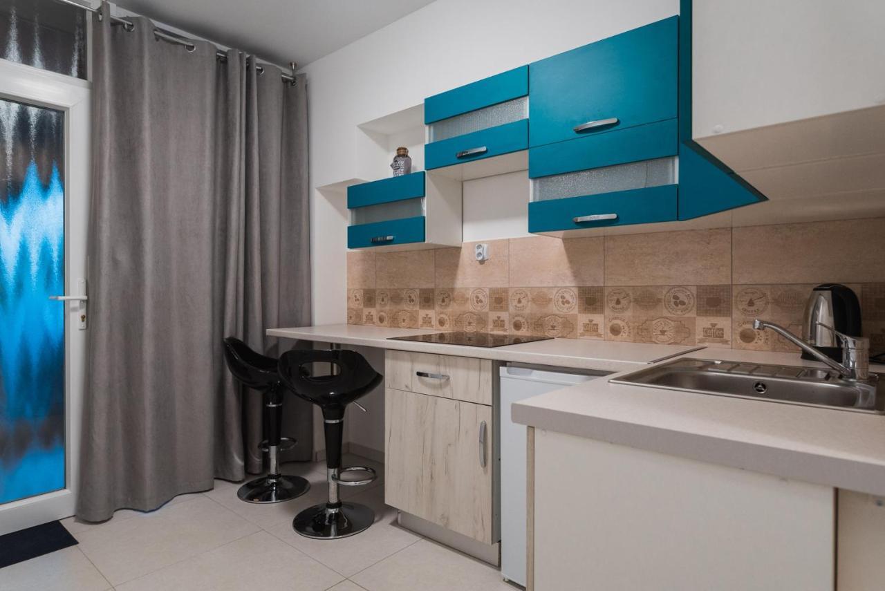 Tisza Gyongye Apartmanhaz Appartement Szeged Buitenkant foto