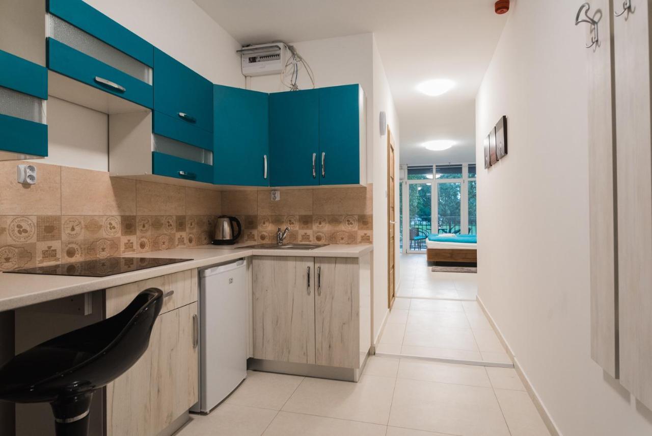 Tisza Gyongye Apartmanhaz Appartement Szeged Buitenkant foto